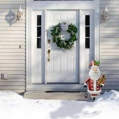 Fraser Hill Farm 50-In. Iron Santa Claus Holding Gift And Lantern With Removable Lawn Stake, Indoor Or Outdoor Christmas Decoration 12 Fraser Hill Farm 50-In. Iron Santa Claus Holding Gift And Lantern With Removable Lawn Stake, Indoor Or Outdoor Christmas Decoration -Christmas store unnamed file 1788