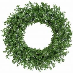 Fraser Hill Farm 24" Boxwood Green Christmas Décor Wreath With Clear LED Lights